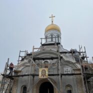 В СПАССКОМ ХРАМЕ ЧЕРЕЗ МЕСЯЦ ПЛАНИРУЮТ ЗАВЕРШИТЬ ВНЕШНИЕ ШТУКАТУРНЫЕ РАБОТЫ