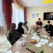 ПРОТОИЕРЕЙ ИОАНН ПРОСВИРНИН ПОБЕСЕДОВАЛ О СВЯТОСТИ МАТЕРИНСТВА