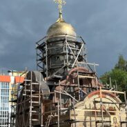 С МЕСТА СОБЫТИЙ