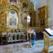 В СИЯНИИ БОГОРОДИЧНОЙ ПАСХИ