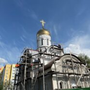 ШАХМАТНЫЙ УЗОР НА КРЫШЕ: НА СПАССКОМ ХРАМЕ В САРАНСКЕ НАЧАЛИСЬ КРОВЕЛЬНЫЕ РАБОТЫ