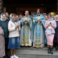 ВИДЕОЗАРИСОВКА: АНГЕЛЬСКИЕ ГОЛУБИ НАПОМНИЛИ ВСЕМ О ВЕЛИКОМ ЧУДЕ РОЖДЕСТВА И ВОСКРЕСЕНИЯ СПАСИТЕЛЯ
