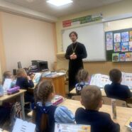 В ЮГО-ЗАПАДНОМ БЛАГОЧИНИИ Г. САРАНСКА ПРОХОДЯТ РОЖДЕСТВЕНСКИЕ ВСТРЕЧИ